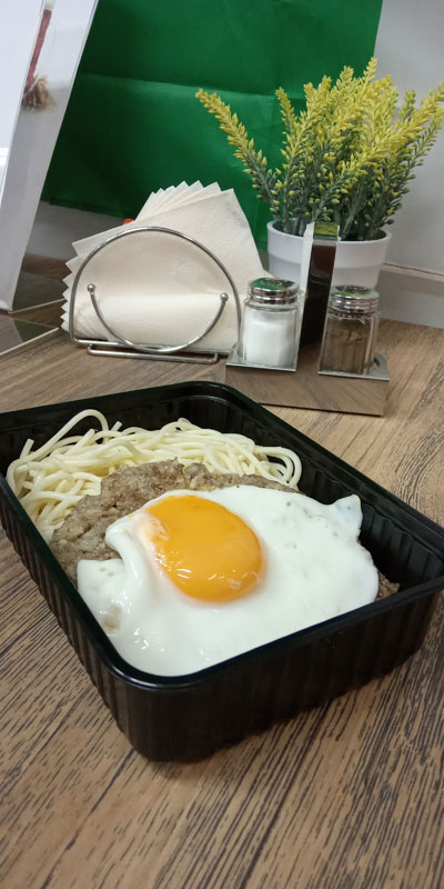 Вермишель с отбивной и яйцом Раменское